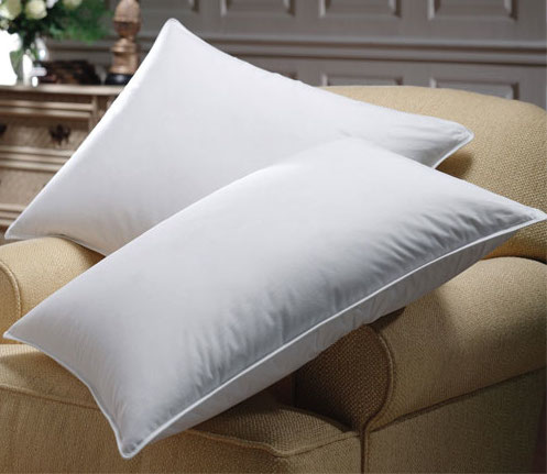 TRADITIONAL 95/5 PILLOW